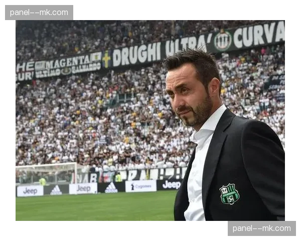 萨索洛官方宣布主帅迪奥尼西下课，U19教练暂时接管一线队